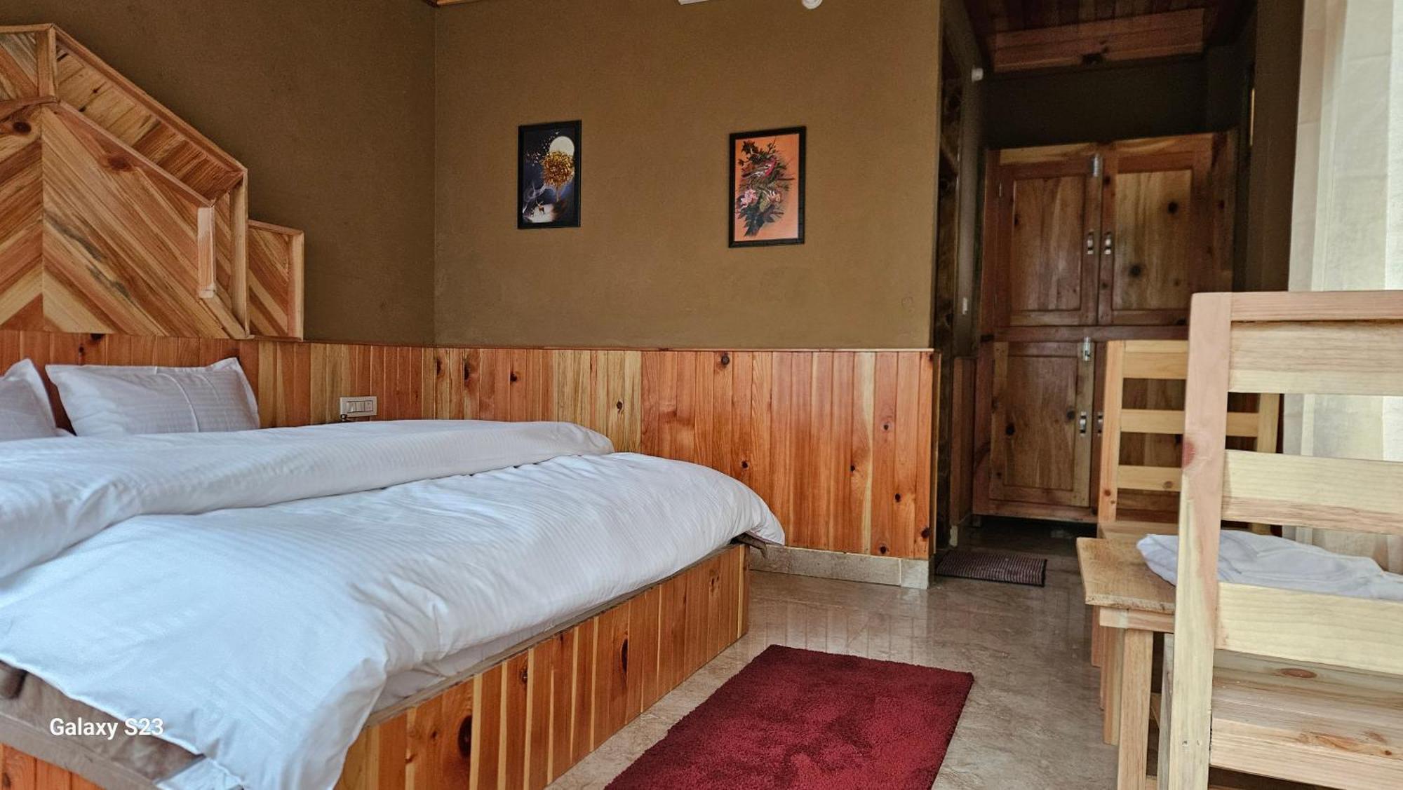 The Fiza Retreat Tirthan Banjar ภายนอก รูปภาพ